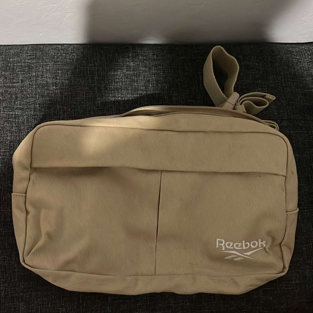 Reebok large waist bag